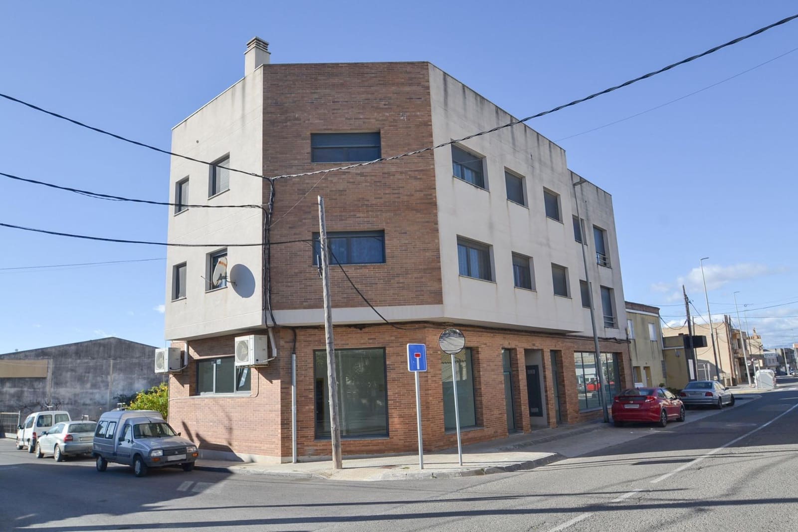 Erhverv til salg i Deltebre - € 39.000 (Ref: 8816180)