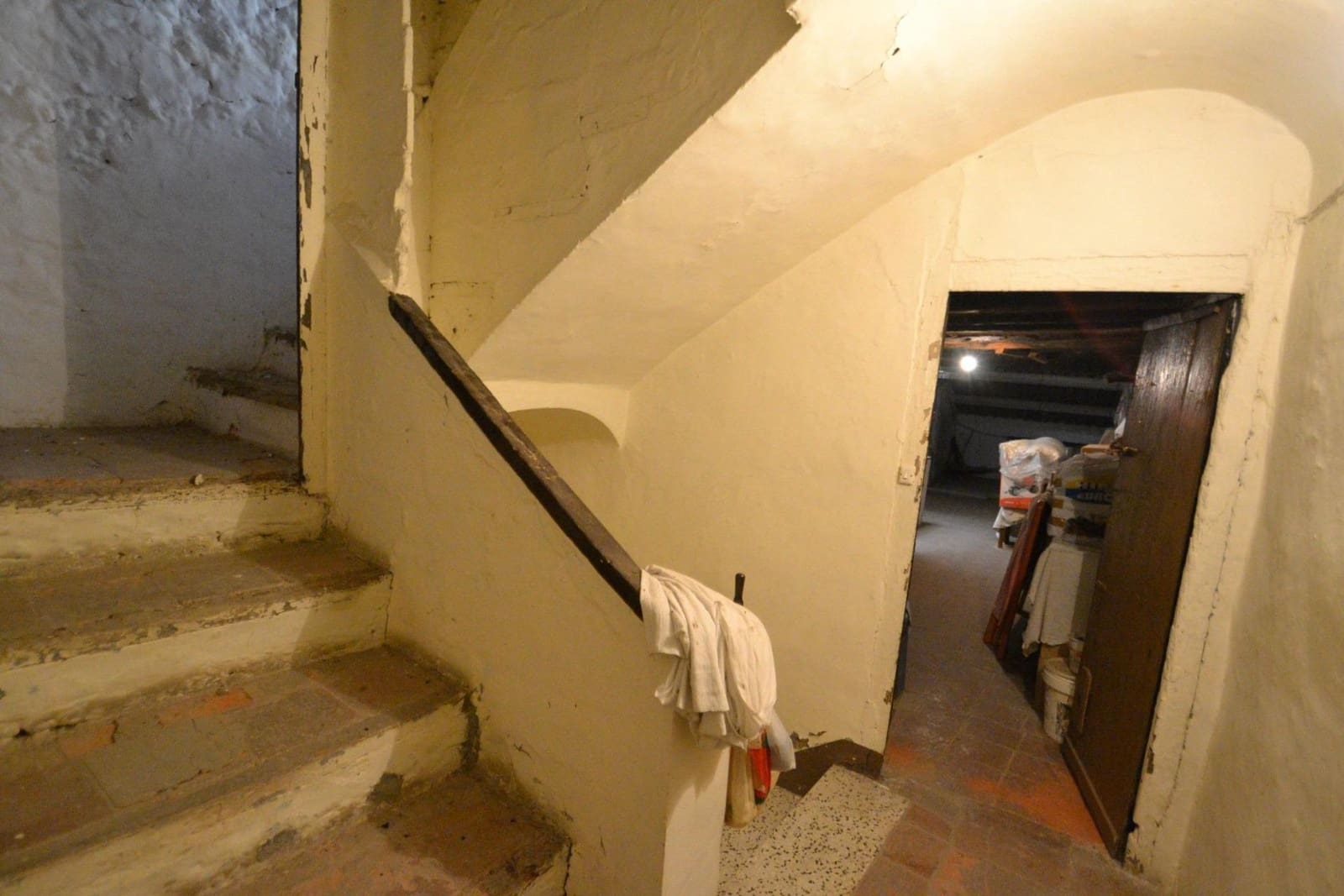 6 soveværelse Rækkehus til salg i Ulldecona med garage - € 60.000 (Ref: 8841246)