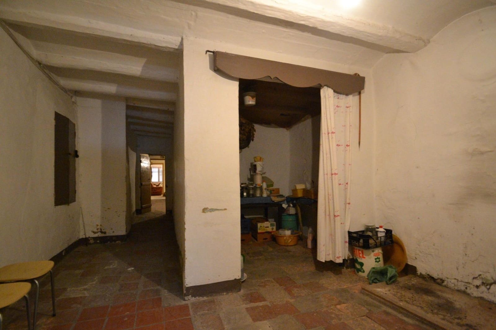 6 soveværelse Rækkehus til salg i Ulldecona med garage - € 60.000 (Ref: 8841246)