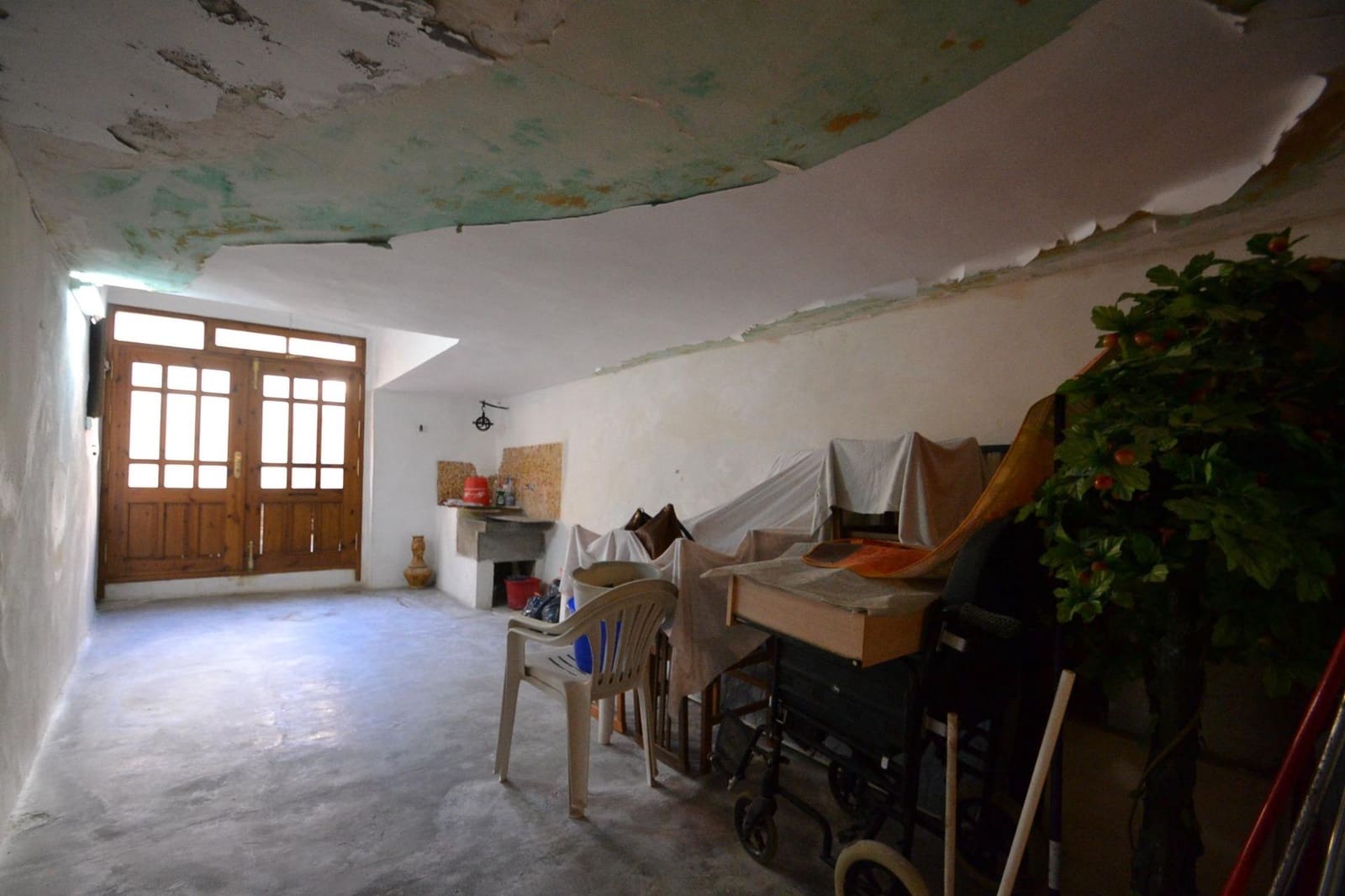 6 soveværelse Rækkehus til salg i Ulldecona med garage - € 60.000 (Ref: 8841246)