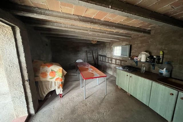 Finca/Landehus til salg i L'Ampolla - € 56.000 (Ref: 8854796)