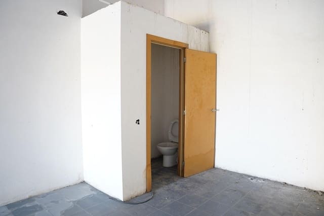 Local Comercial en Deltebre en venta - 25.000 € (Ref: 8938659)