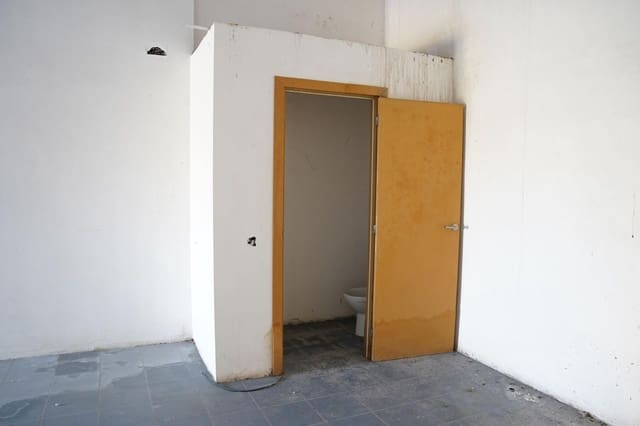 Local Comercial en Deltebre en venta - 25.000 € (Ref: 8938659)