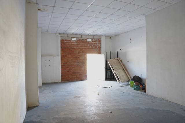 Local Comercial en Deltebre en venta - 25.000 € (Ref: 8938659)