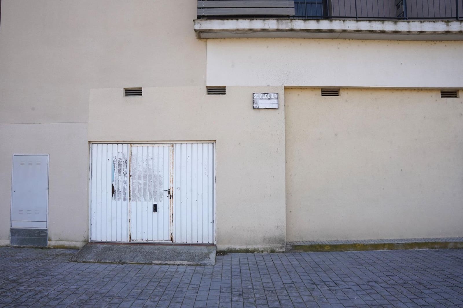 Kommersiell til salgs i Deltebre - € 25 000 (Ref: 8938659)