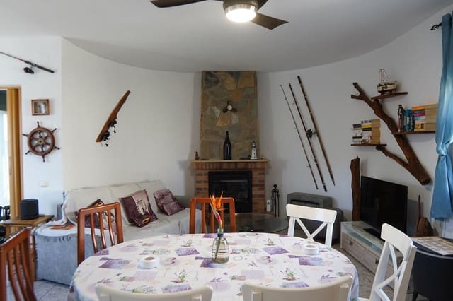 3 soverom Villa til salgs i Deltebre med svømmebasseng - € 325 000 (Ref: 8946832)