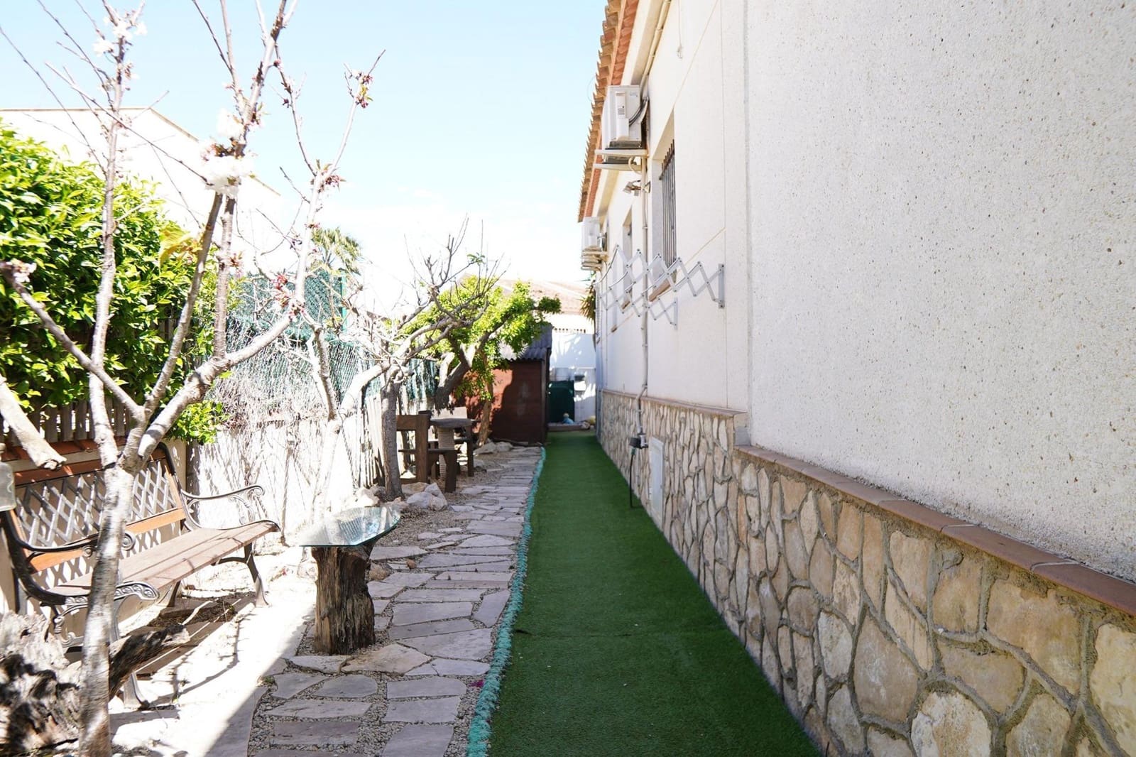 3 slaapkamer Villa te koop in Deltebre met zwembad - € 325.000 (Ref: 8946832)