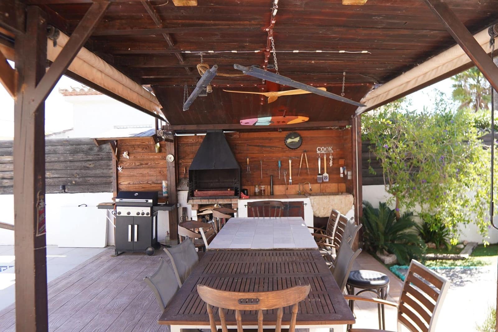 3 slaapkamer Villa te koop in Deltebre met zwembad - € 325.000 (Ref: 8946832)