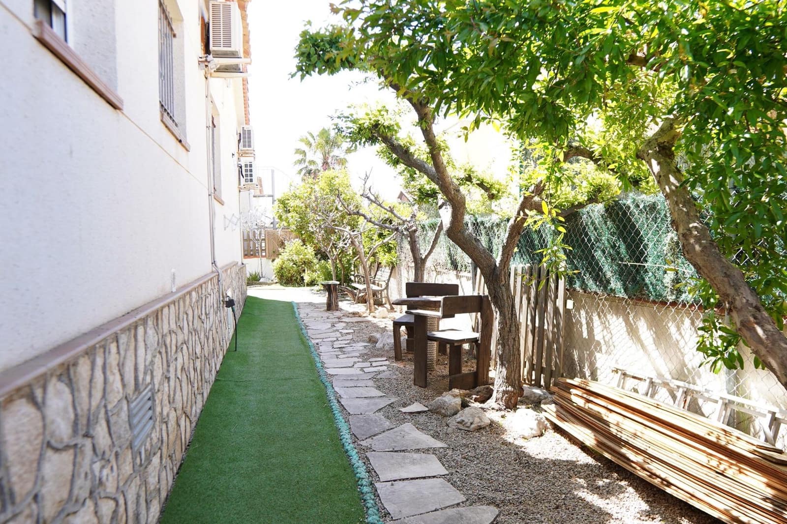 3 slaapkamer Villa te koop in Deltebre met zwembad - € 325.000 (Ref: 8946832)