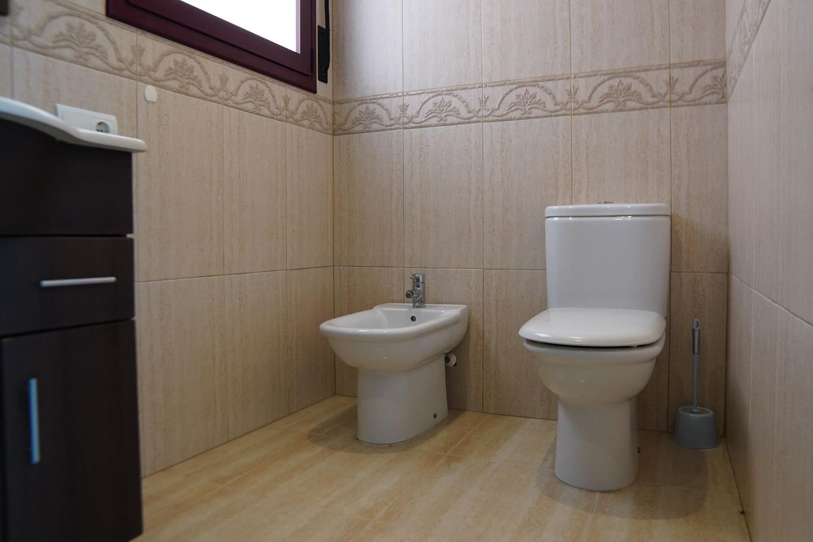 4 Zimmer Villa zu verkaufen in Deltebre mit Pool - 290.000 € (Ref: 8946833)