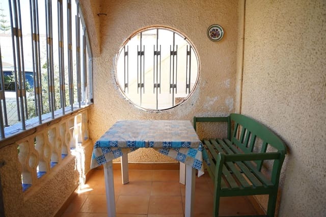 4 bedroom Villa for sale in Deltebre with pool - € 240,000 (Ref: 8980220)