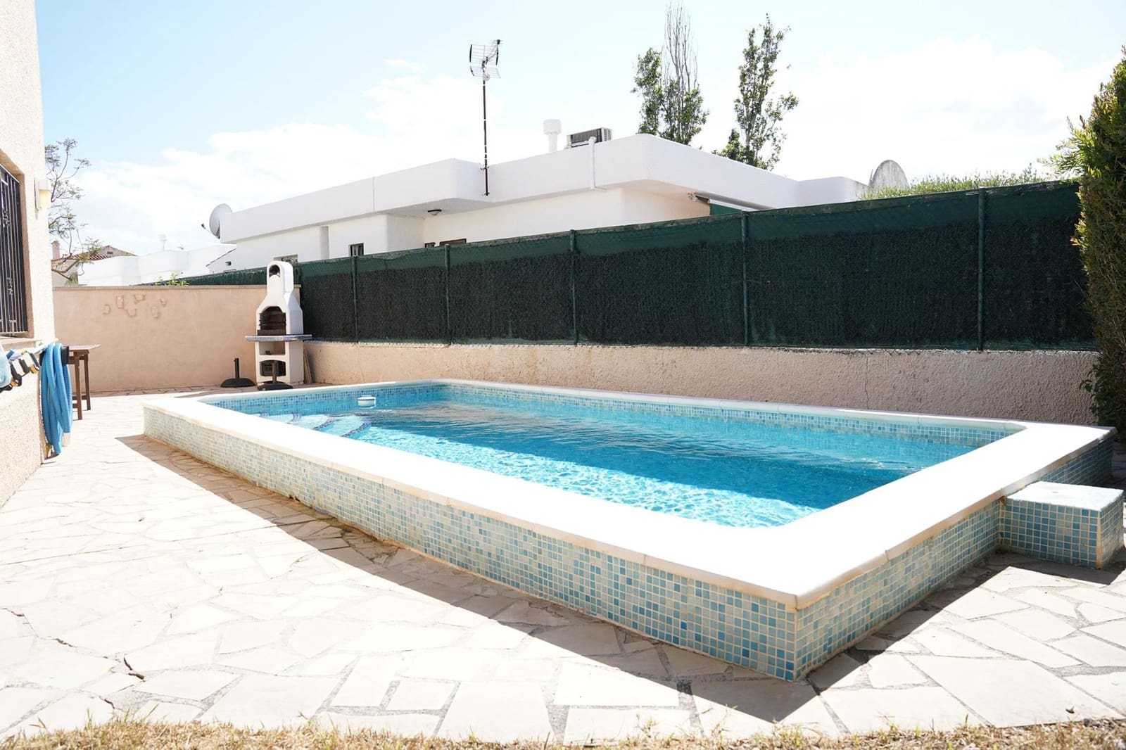 4 soveværelse Villa til salg i Deltebre med swimmingpool - € 240.000 (Ref: 8980220)