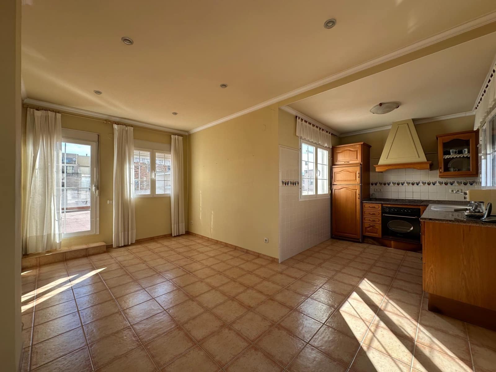 5 sypialnia Dom na sprzedaż w Amposta z garażem - 249 000 € (Ref: 8982308)