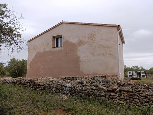 Finka/Dom wiejski na sprzedaż w Tortosa - 148 500 € (Ref: 8992217)