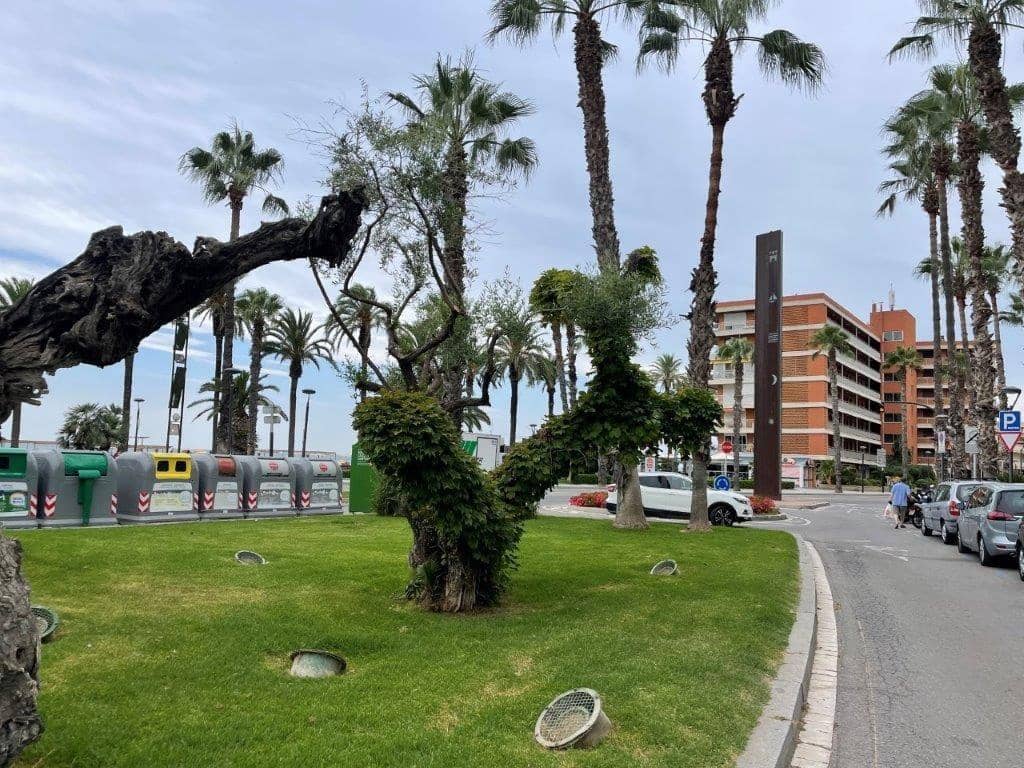 3 bedroom Apartment for sale in Salou - € 290,000 (Ref: 8999505)