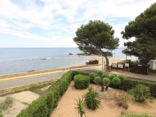 4 soverom Villa til salgs i El Perello med garasje - € 795 000 (Ref: 9012567)