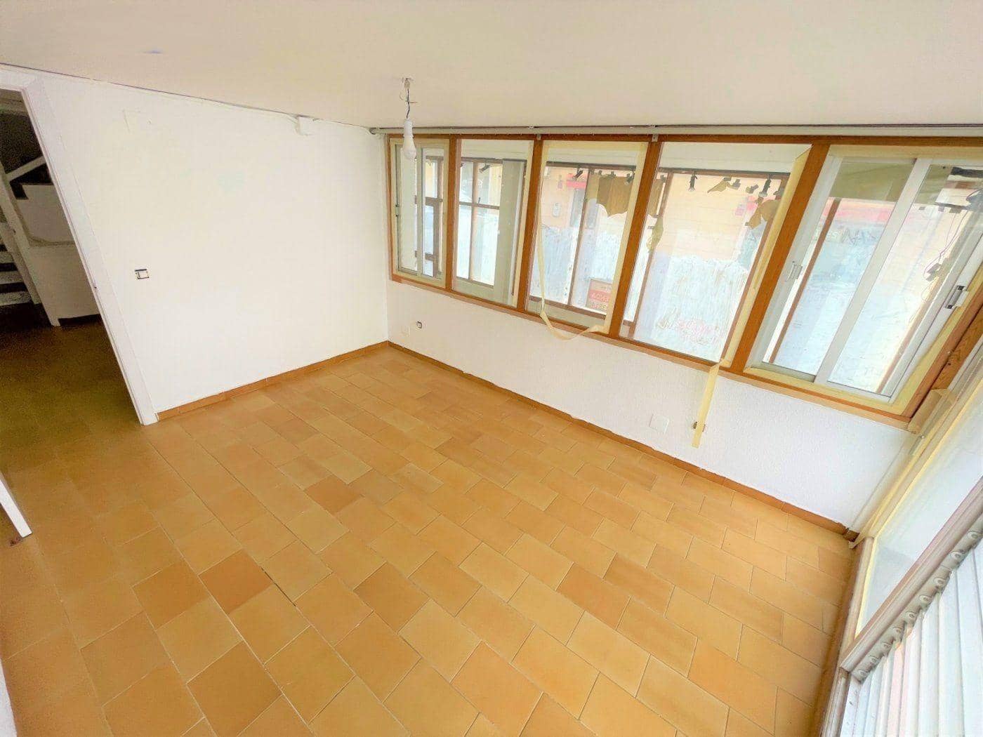 Erhverv til salg i Sant Carles de la Rapita - € 199.900 (Ref: 9018214)