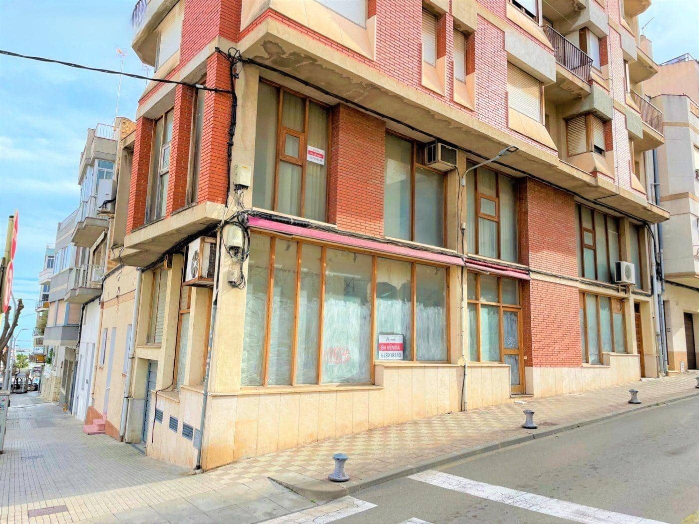 Erhverv til salg i Sant Carles de la Rapita - € 199.900 (Ref: 9018214)