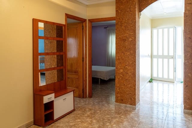 3 bedroom Finca/Country House for sale in Deltebre with garage - € 165,000 (Ref: 9073339)