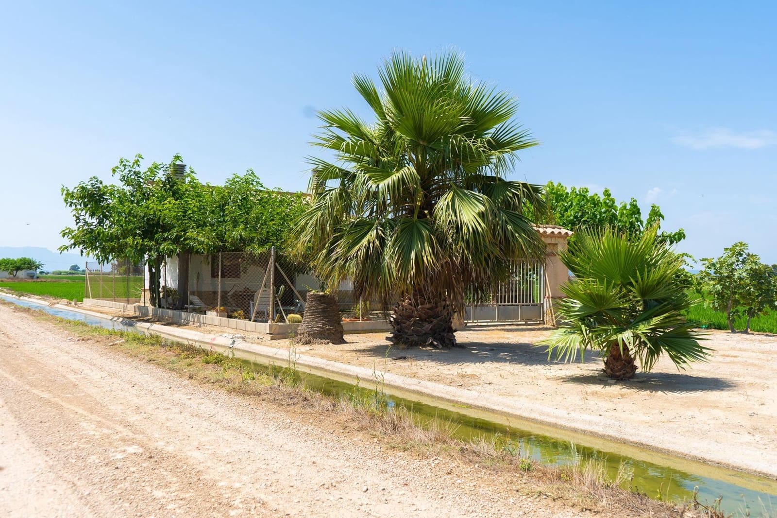2 soveværelse Finca/Landehus til salg i Sant Jaume d'Enveja - € 150.000 (Ref: 9099066)