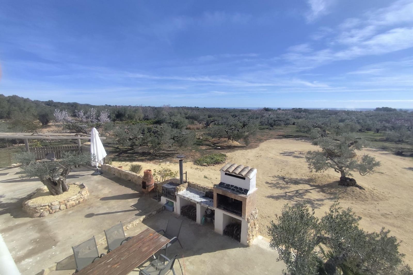 8 soveværelse Finca/Landehus til salg i L'Aldea - € 650.000 (Ref: 9114087)