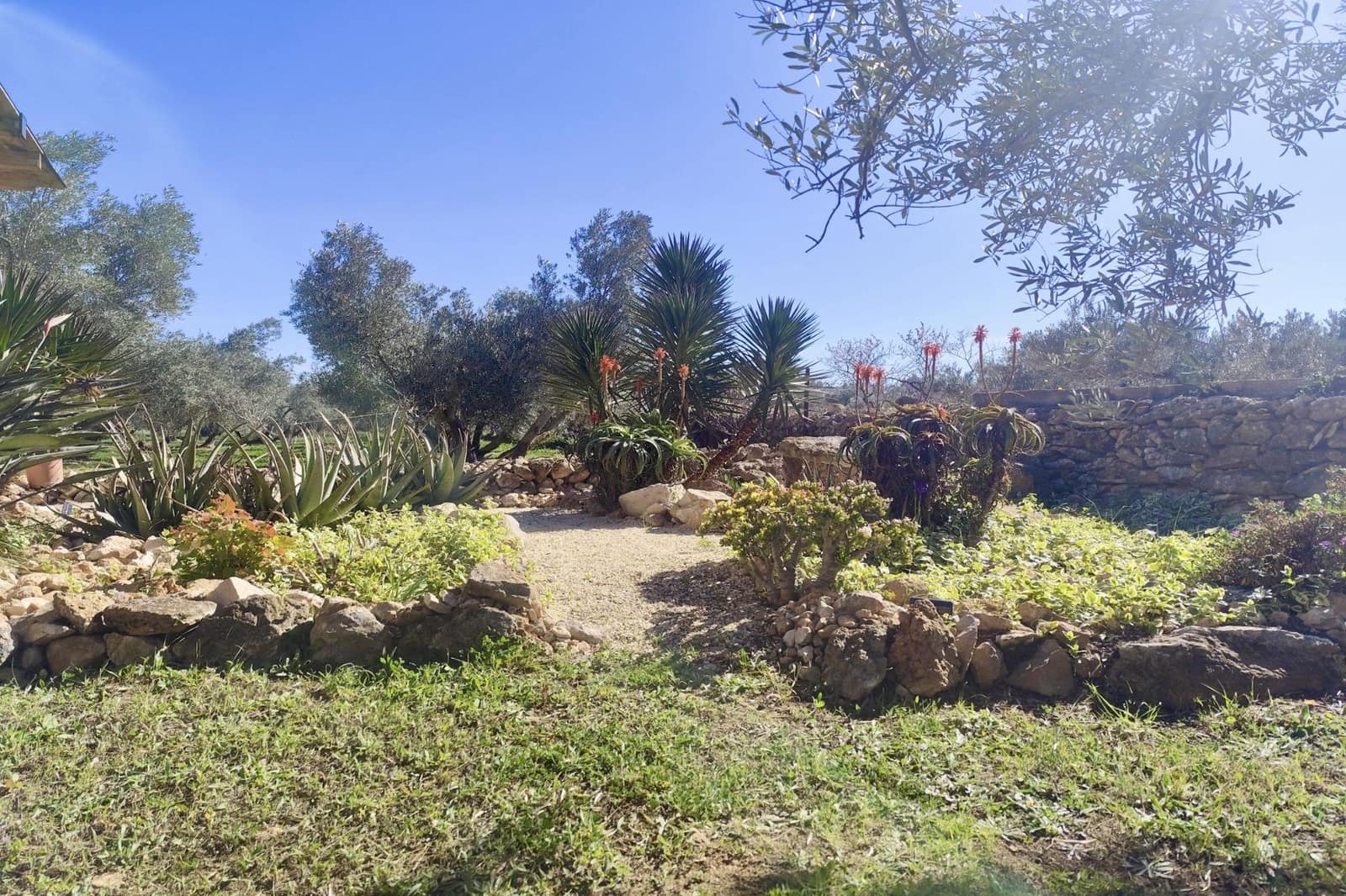 8 soveværelse Finca/Landehus til salg i L'Aldea - € 650.000 (Ref: 9114087)