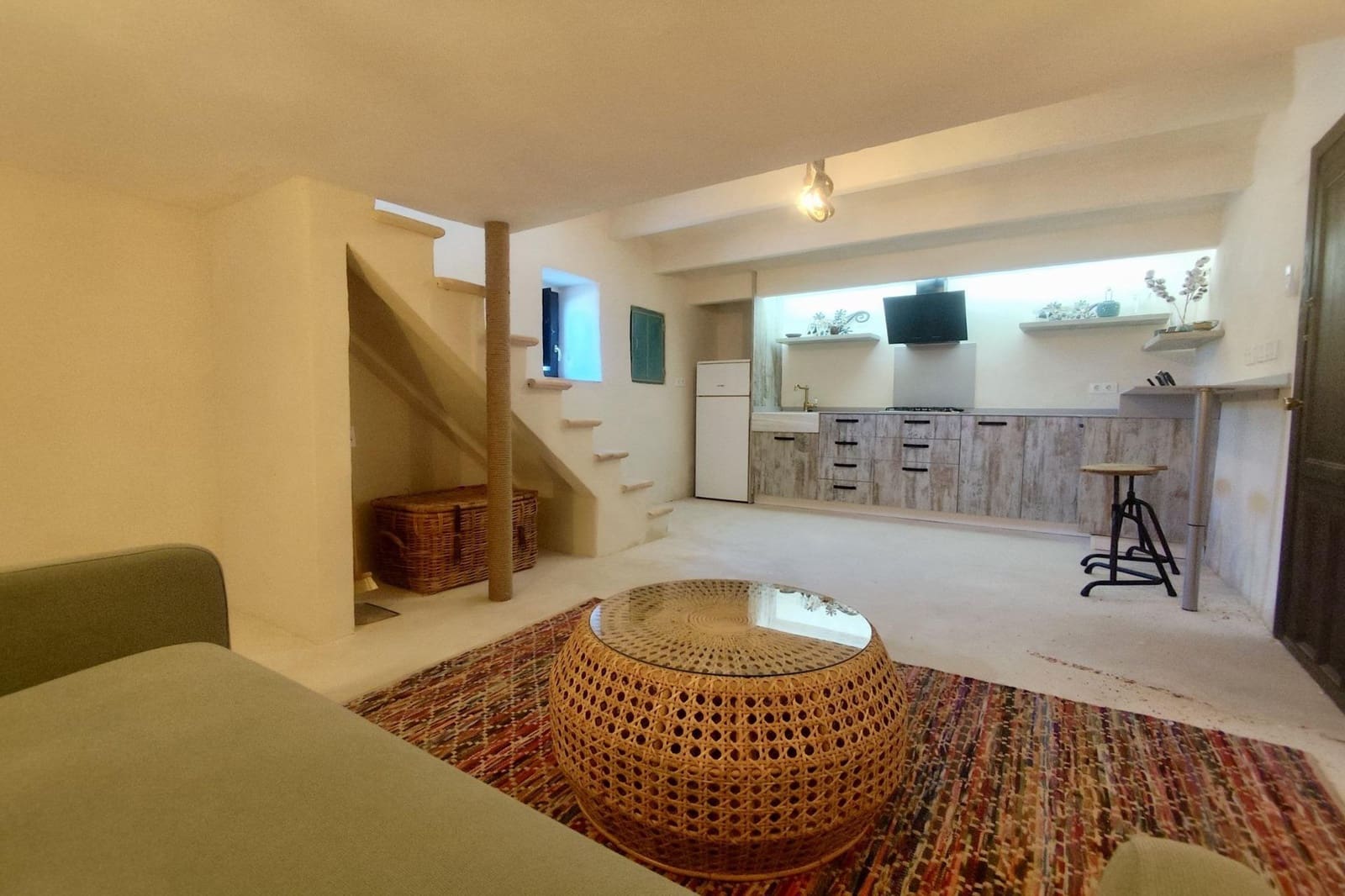 8 soveværelse Finca/Landehus til salg i L'Aldea - € 650.000 (Ref: 9114087)