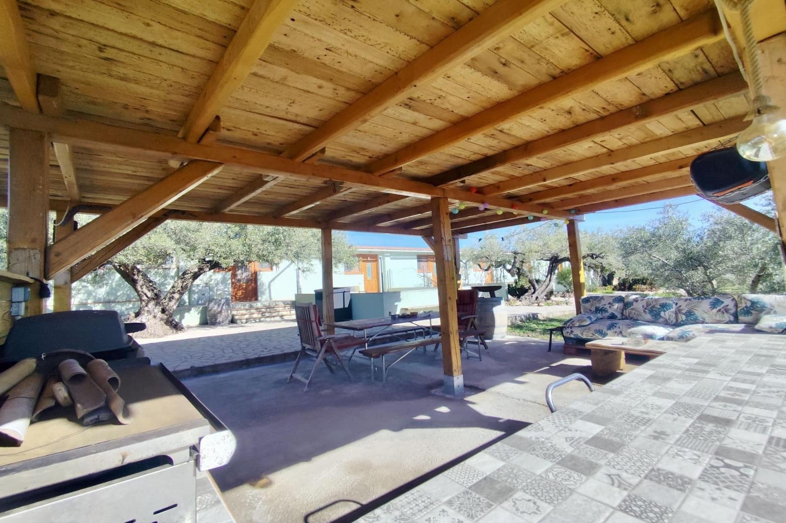 8 soveværelse Finca/Landehus til salg i L'Aldea - € 650.000 (Ref: 9114087)