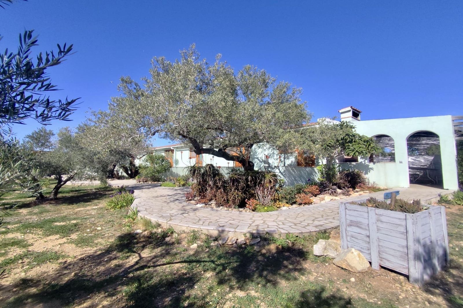 8 soveværelse Finca/Landehus til salg i L'Aldea - € 650.000 (Ref: 9114087)