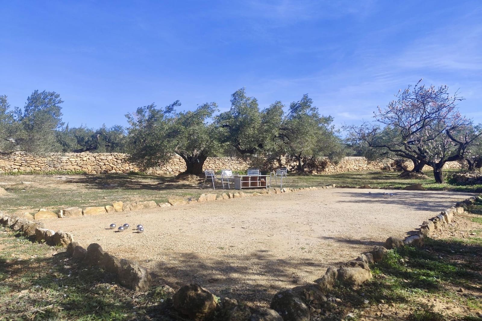 8 soveværelse Finca/Landehus til salg i L'Aldea - € 650.000 (Ref: 9114087)