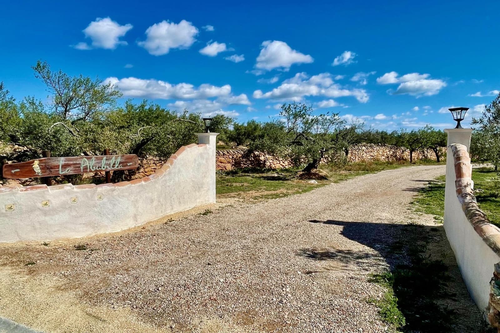 8 soveværelse Finca/Landehus til salg i L'Aldea - € 650.000 (Ref: 9114087)