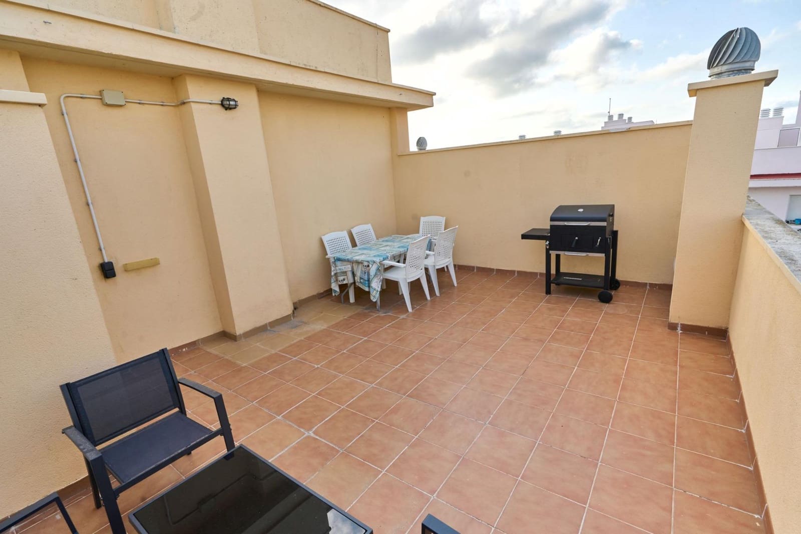 2 soverom Leilighet til salgs i Deltebre - € 93 000 (Ref: 9116054)