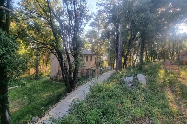 4 soveværelse Finca/Landehus til salg i Alfara de Carles - € 130.000 (Ref: 9143478)