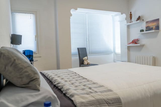 4 bedroom Townhouse for sale in Sant Jaume d'Enveja - € 115,000 (Ref: 9145452)