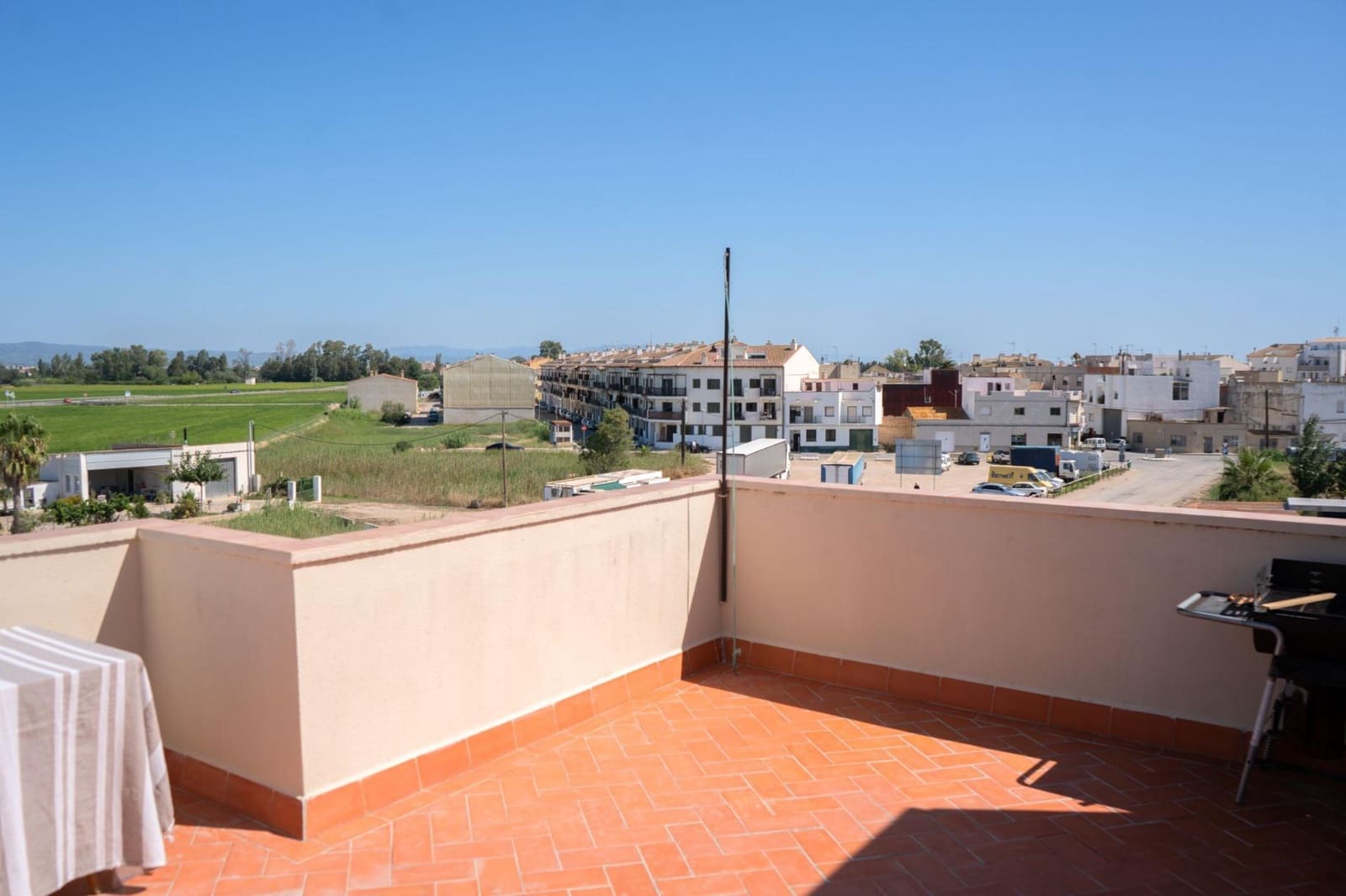 2 soverom Leilighet til salgs i Sant Jaume d'Enveja - € 112 000 (Ref: 9153887)