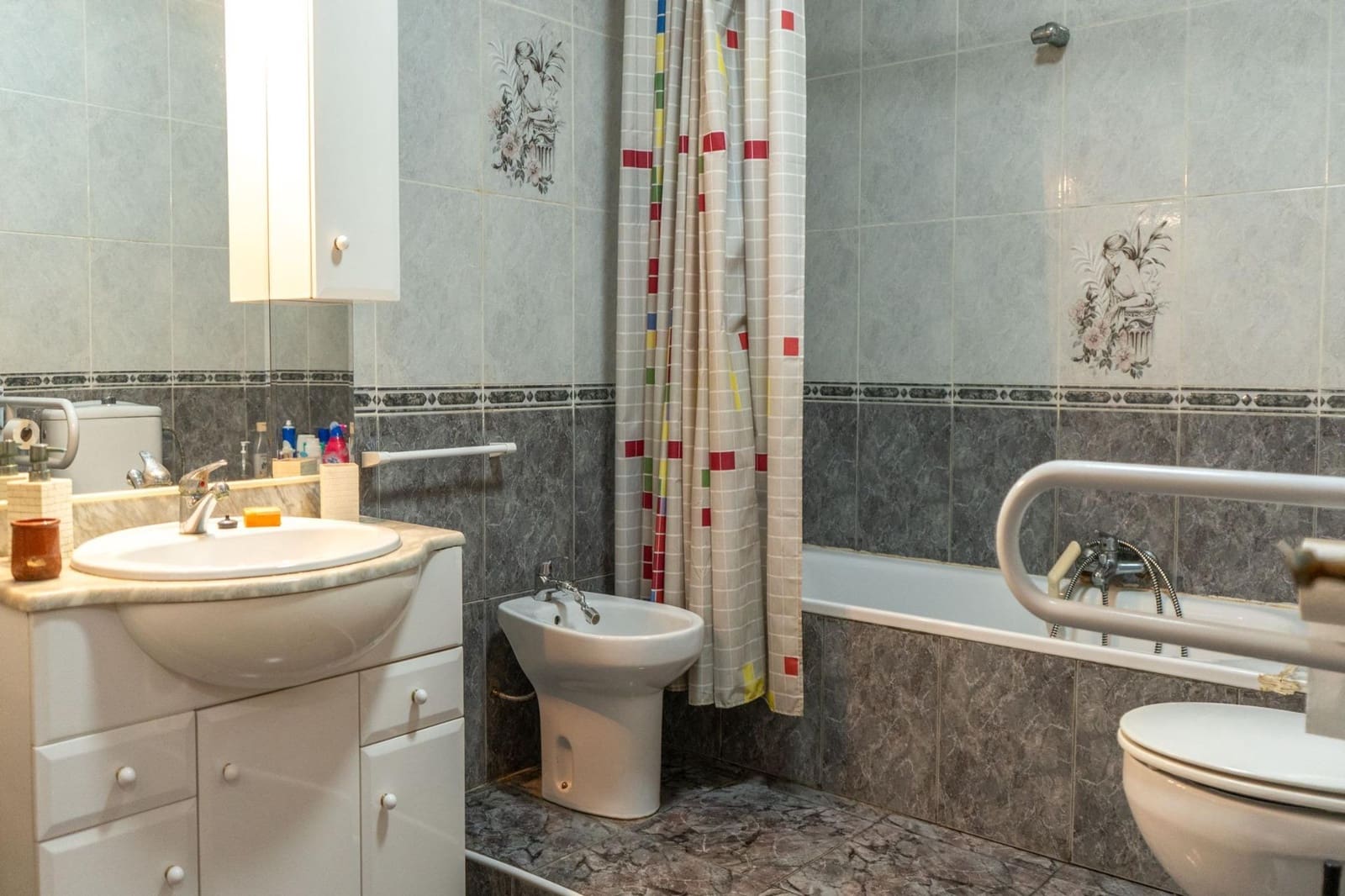 Kommersiell til salgs i Deltebre - € 350 000 (Ref: 9183648)