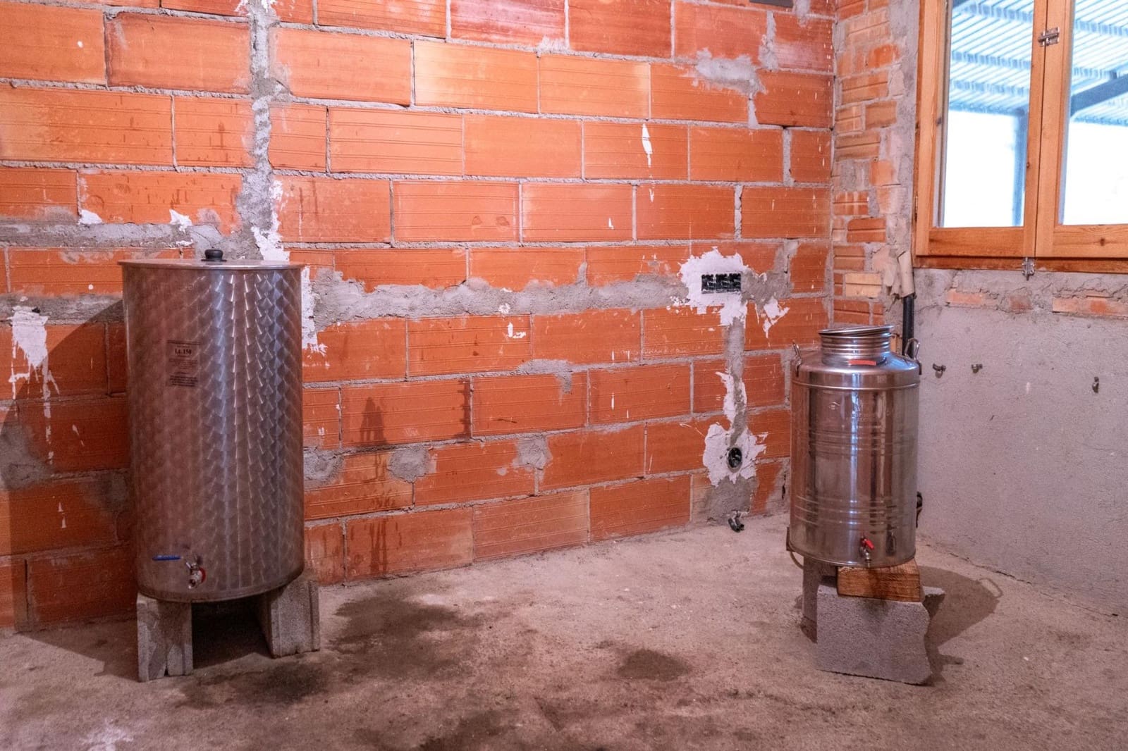 Kommersiell til salgs i Deltebre - € 350 000 (Ref: 9183648)