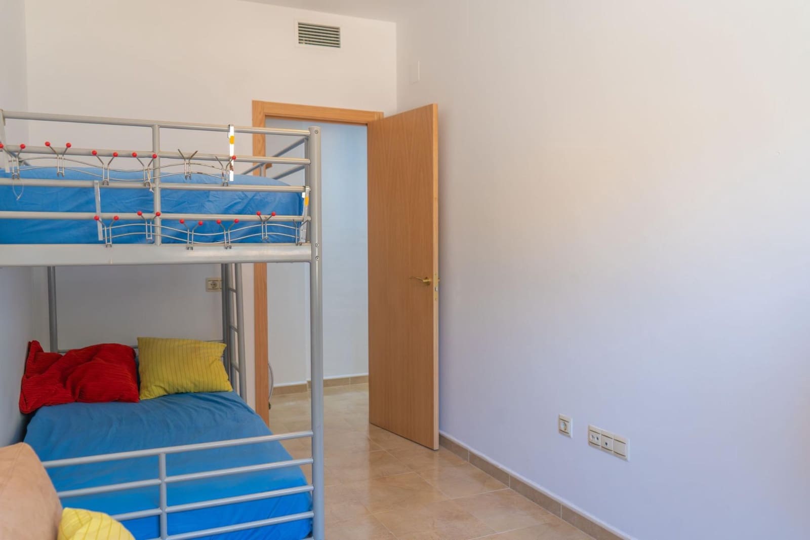 3 soverom Leilighet til salgs i Deltebre med svømmebasseng - € 128 000 (Ref: 9191031)