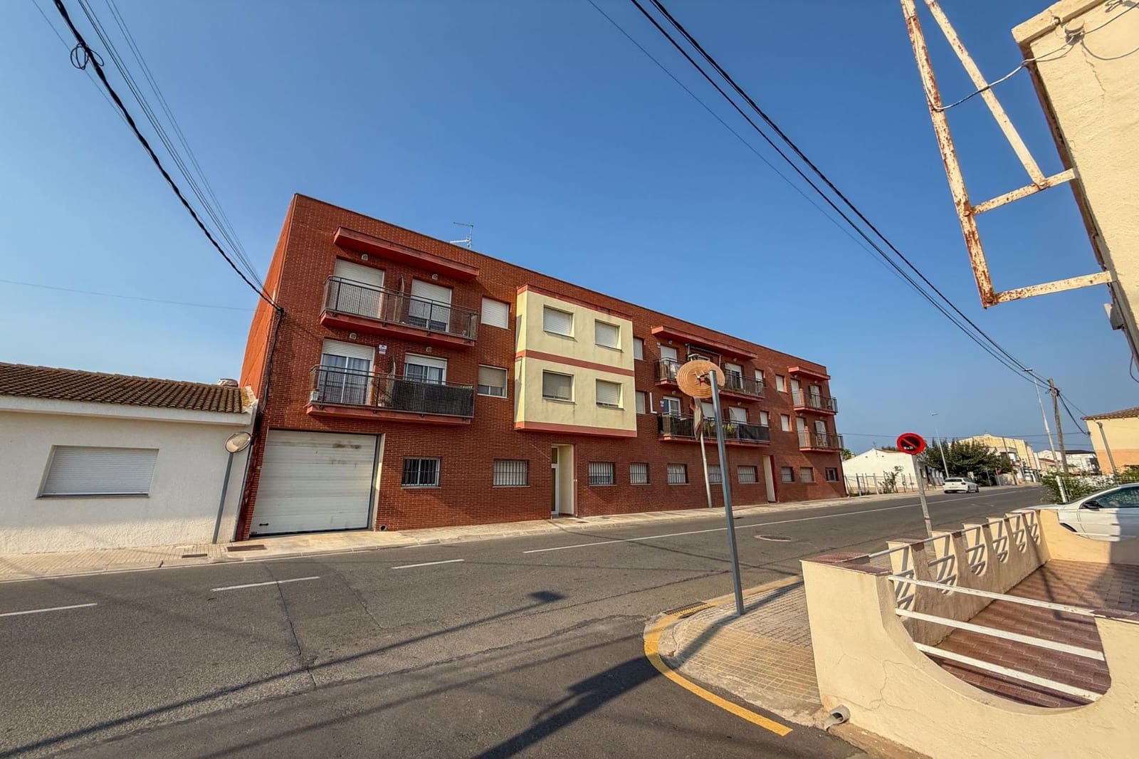 3 soverom Leilighet til salgs i Deltebre med svømmebasseng - € 128 000 (Ref: 9191031)