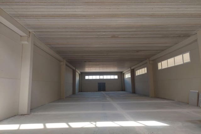 Business for rent in Amposta with pool - € 1,500 (Ref: 9247253)