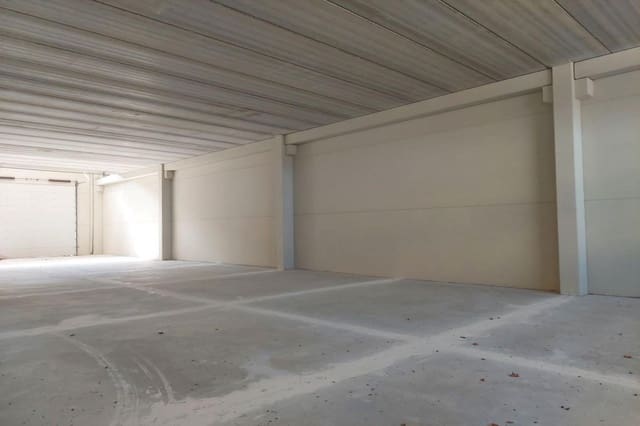 Business for rent in Amposta with pool - € 1,500 (Ref: 9247253)