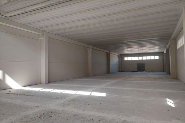 Business for rent in Amposta with pool - € 1,500 (Ref: 9247253)