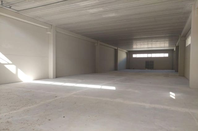 Business for rent in Amposta with pool - € 1,500 (Ref: 9247253)