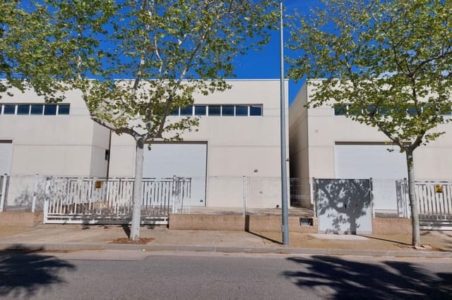 Business for rent in Amposta with pool - € 1,500 (Ref: 9247253)