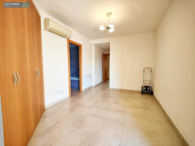 3 soveværelse Lejlighed til salg i Sant Carles de la Ràpita med swimmingpool - € 235.000 (Ref: 9265392)