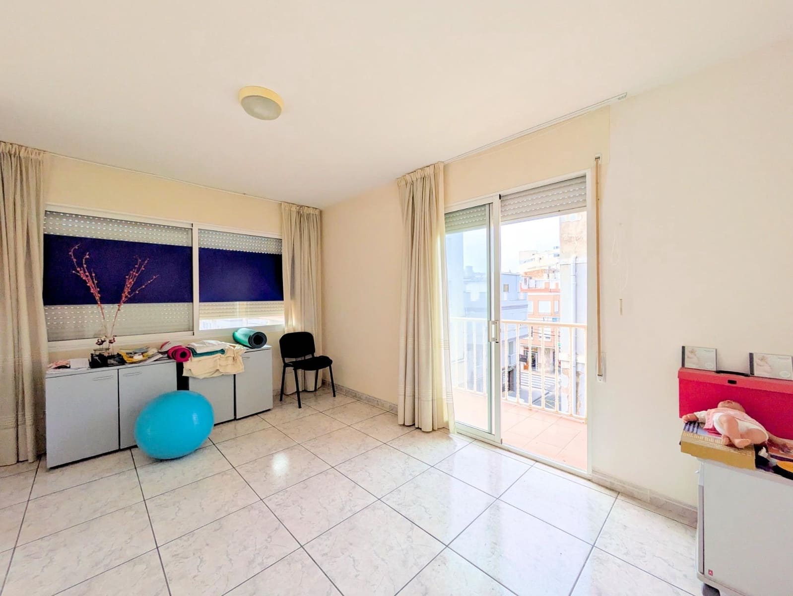 12 soveværelse Erhverv til salg i Sant Carles de la Rapita - € 530.000 (Ref: 9282188)