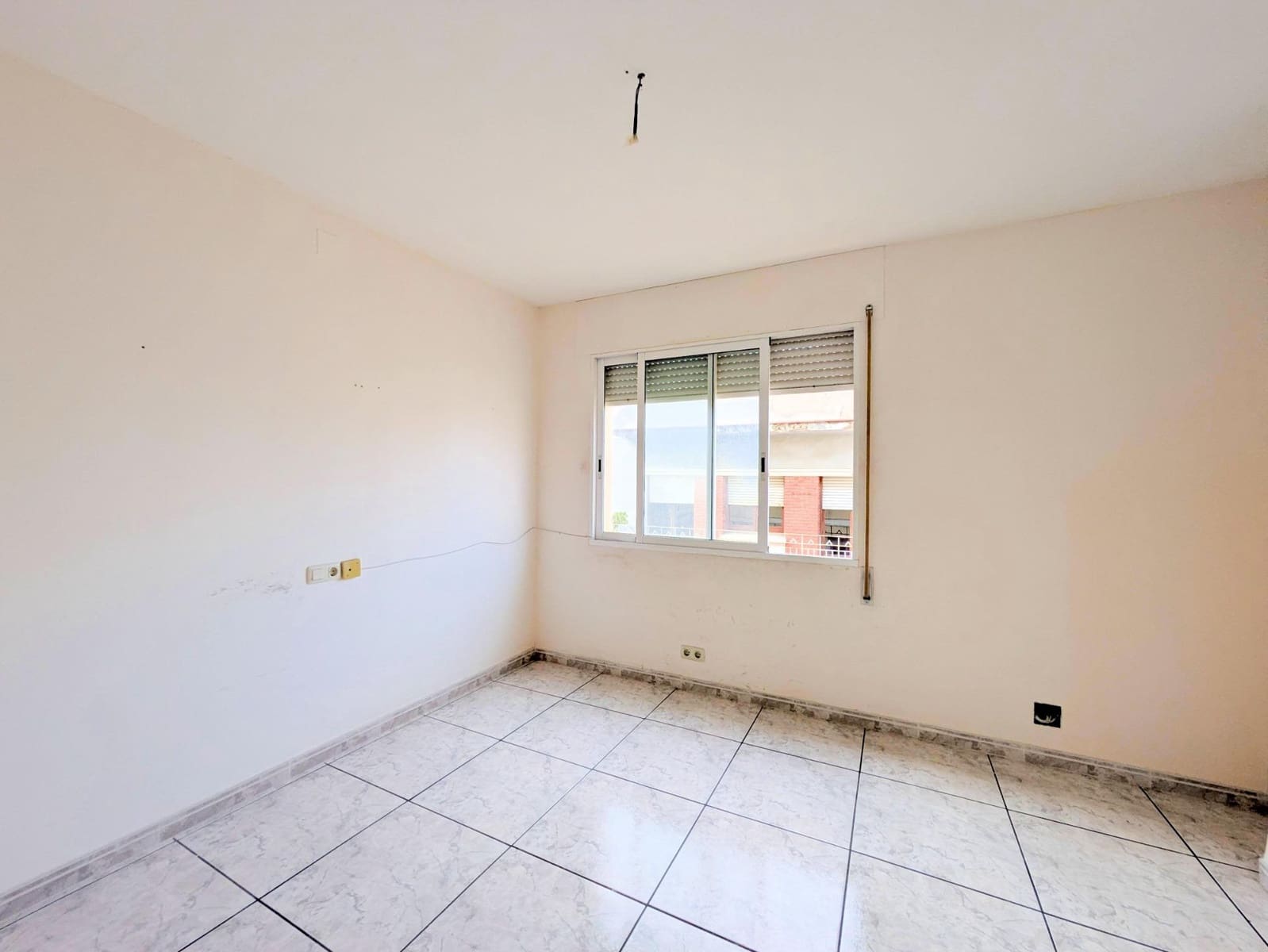 12 soveværelse Erhverv til salg i Sant Carles de la Rapita - € 530.000 (Ref: 9282188)