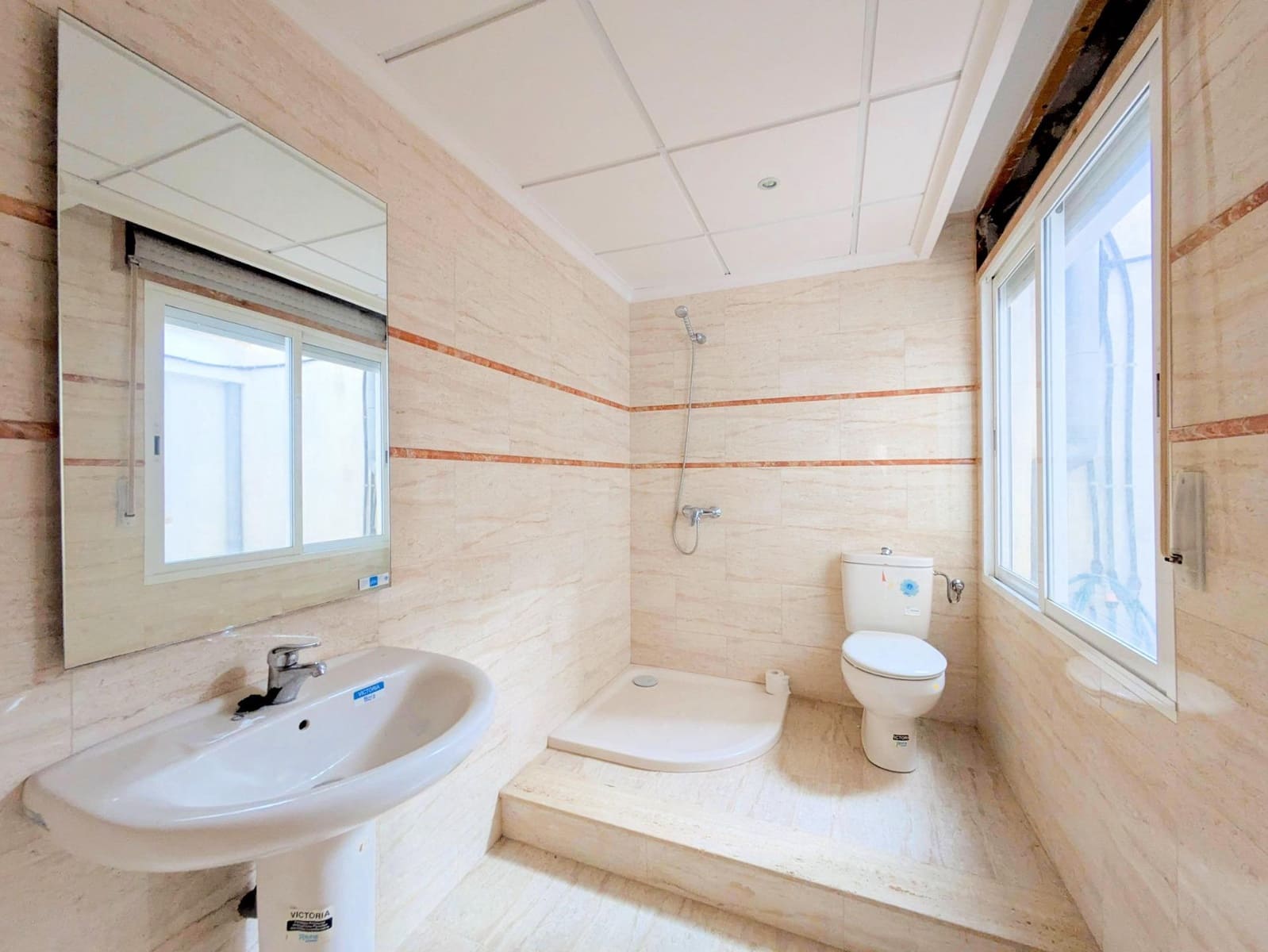 12 soveværelse Erhverv til salg i Sant Carles de la Rapita - € 530.000 (Ref: 9282188)