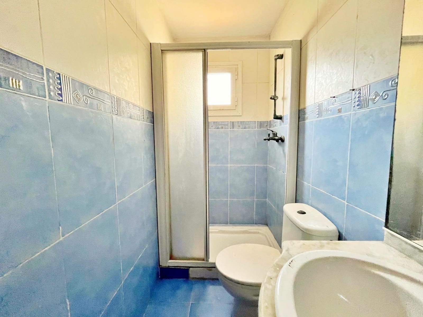 4 bedroom Villa for sale in Deltebre - € 220,000 (Ref: 9294376)