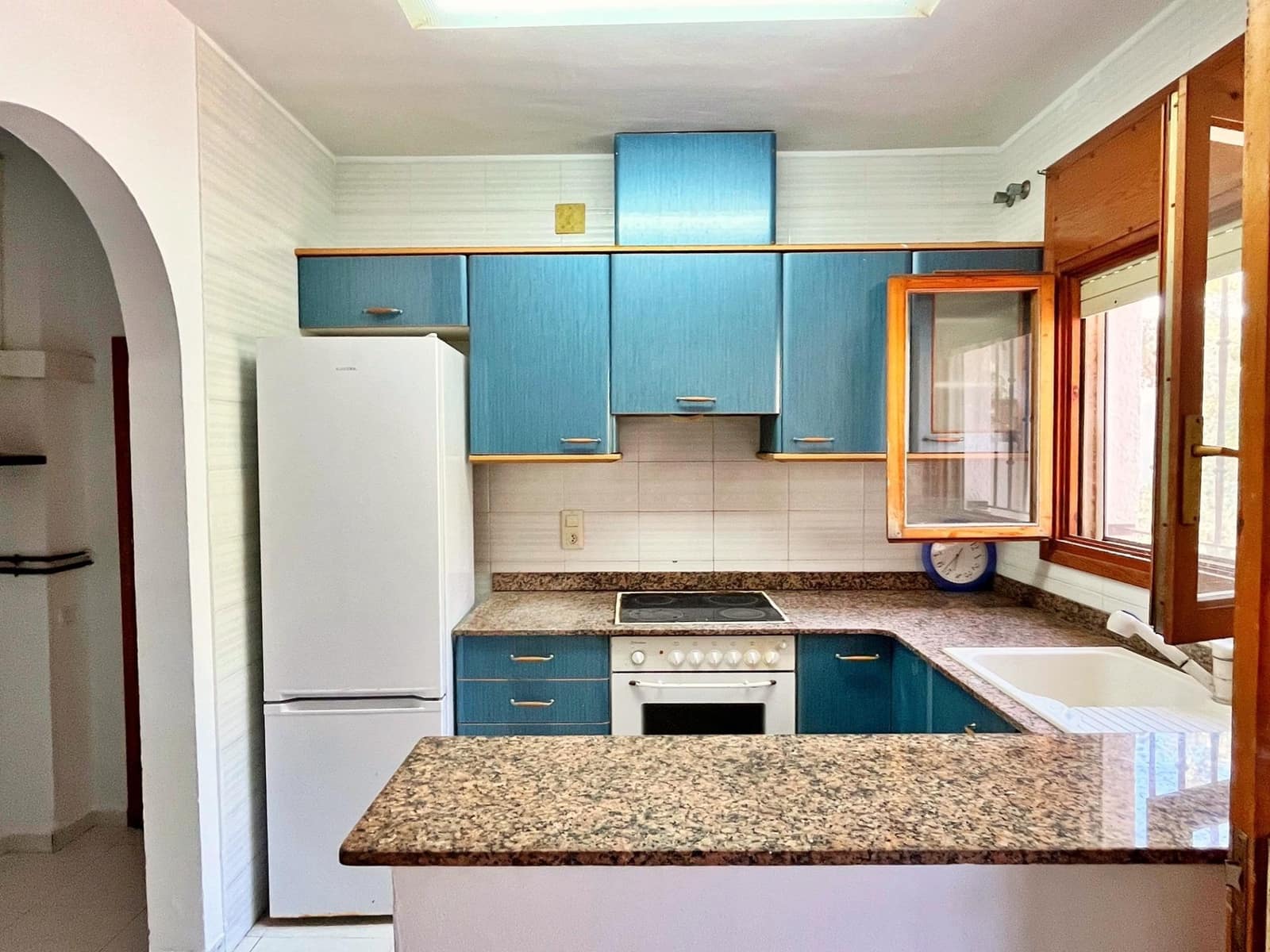 4 bedroom Villa for sale in Deltebre - € 220,000 (Ref: 9294376)